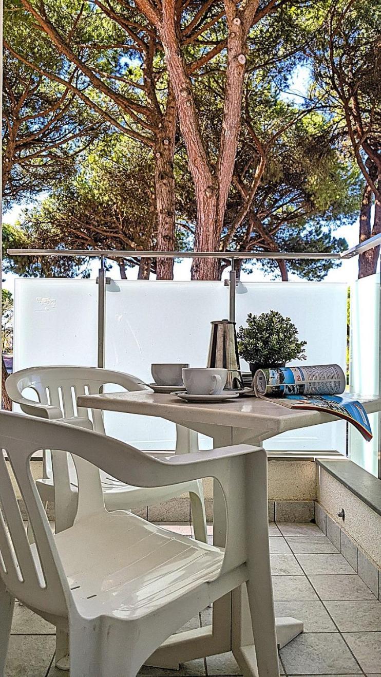 Residenza Rubin Apartment Линяно Сабиадоро Екстериор снимка
