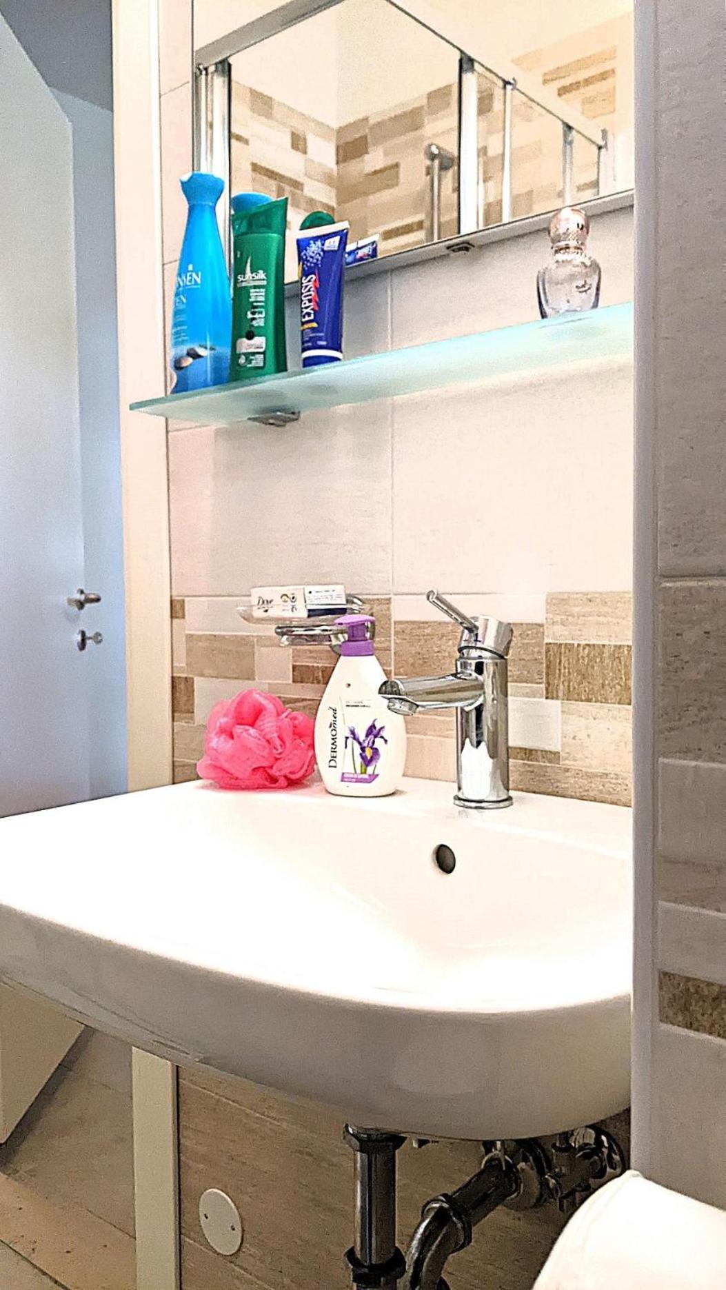 Residenza Rubin Apartment Линяно Сабиадоро Екстериор снимка
