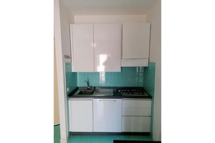 Residenza Rubin Apartment Линяно Сабиадоро Екстериор снимка